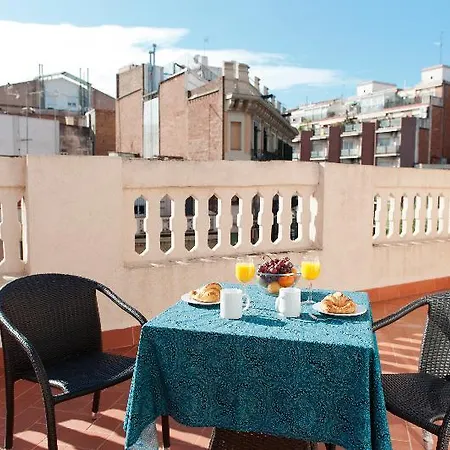 Mh S. Familia Apartment Barcelona